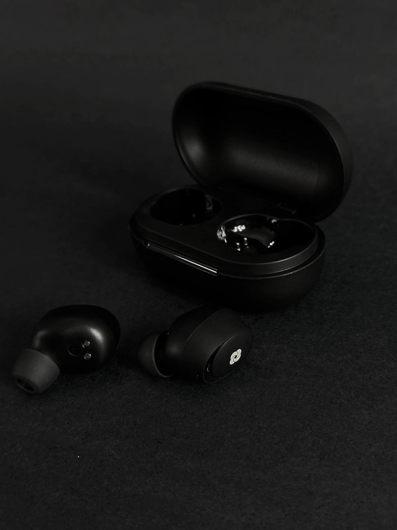ZONE BUDS 01 - FONE COM RESISTÊNCIA A ÁGUA, CANCELAMENTO DE RUÍDO , CHAMADA EM HD E 32 HORAS DE BATERIA
