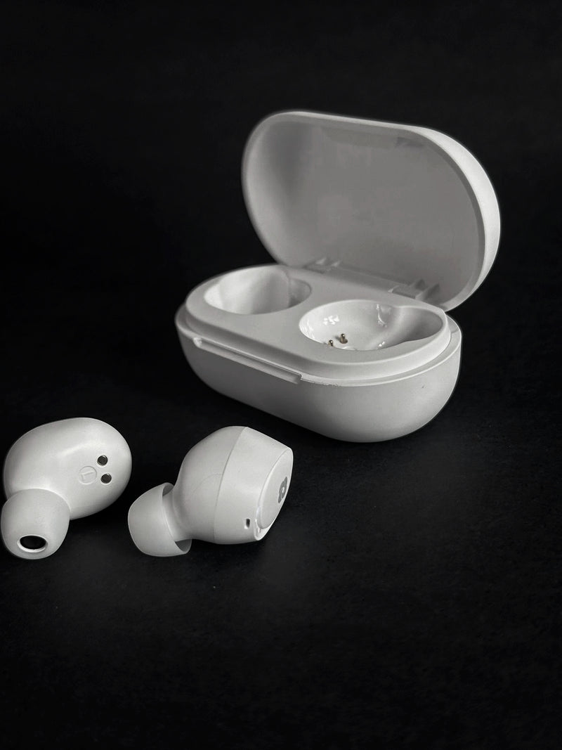 ZONE BUDS 01 - FONE COM RESISTÊNCIA A ÁGUA, CANCELAMENTO DE RUÍDO , CHAMADA EM HD E 32 HORAS DE BATERIA